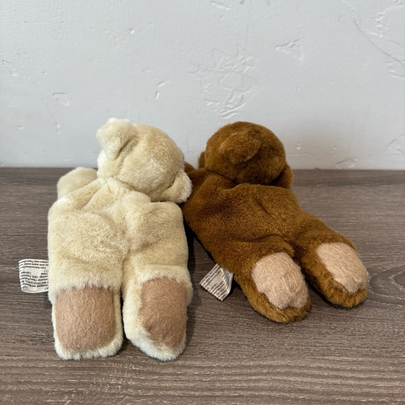 Eddie Bauer Teddy Bears Stuffed Animal Plush Laying Down  8” Beige Brown 1998 - Picture 2 of 9